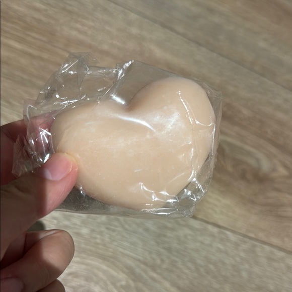 Pink Floral Scented Soap - Picture 2 of 2